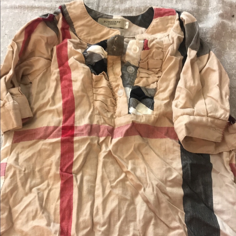 Burberry3y